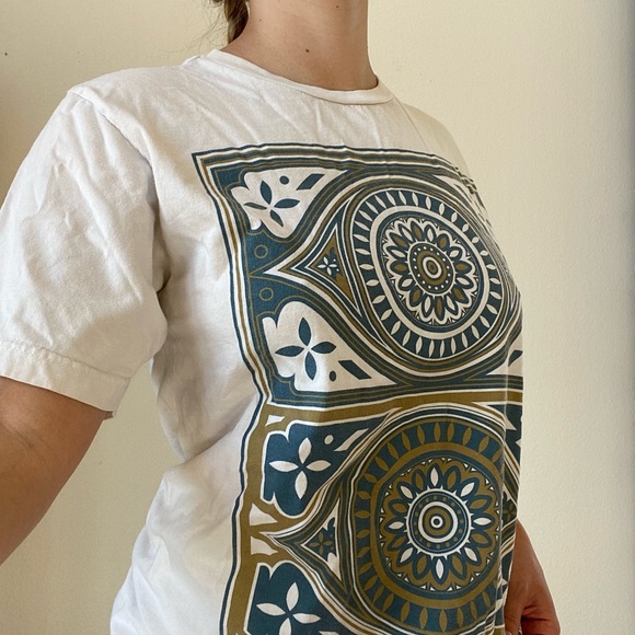 Vintage Volcom Tee - Picture 2 of 7